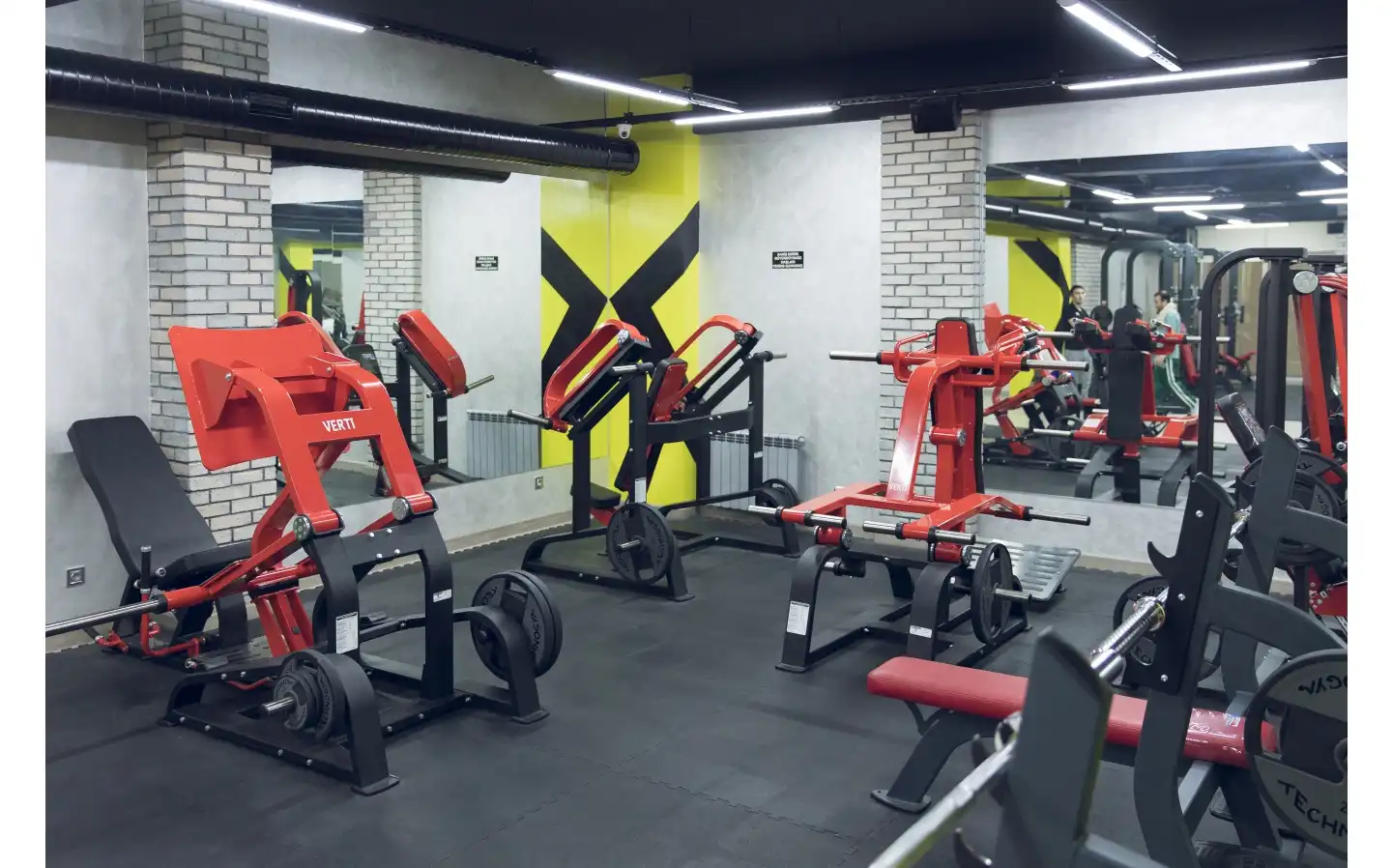 Spa və Fitness, Fərdi və Qrup Məşq Proqramları, Qapalı hovuz